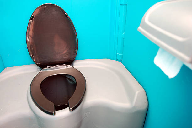 Portable Toilet Options We Offer in Glasgow, DE